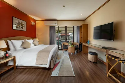 Habitación Premier con balcón — MK Premier Boutique Hotel